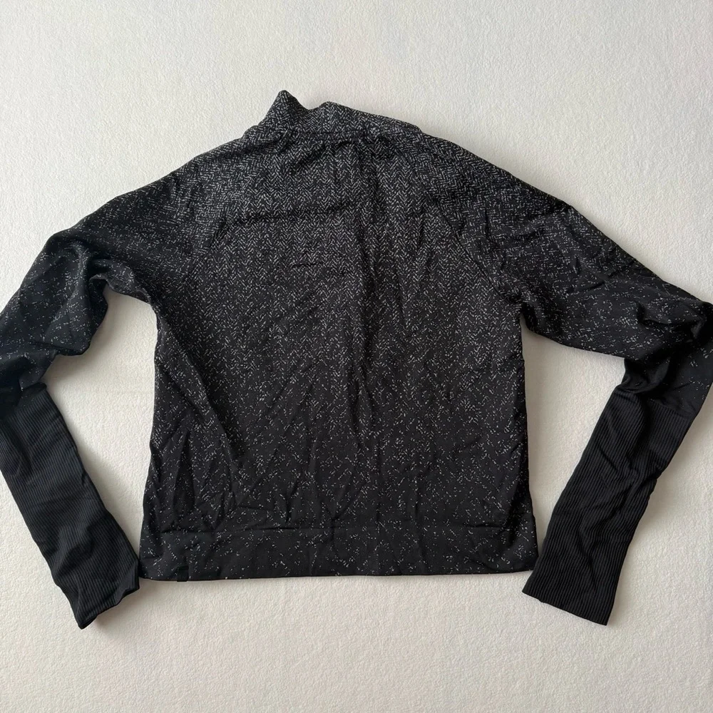 lululemon athletica very good